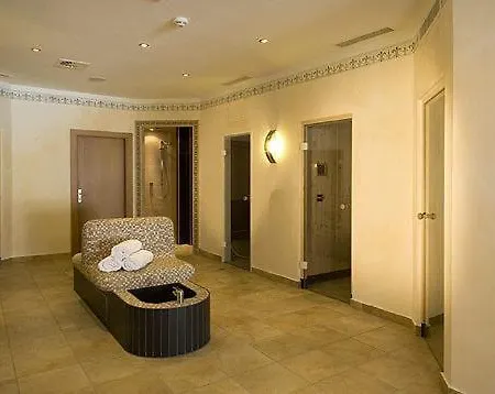 Hotel Bruno - Summer Card