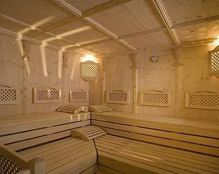 Bruno - In - Out 3* Sölden