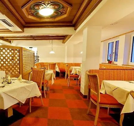 Bruno - In - Out Hotel Sölden