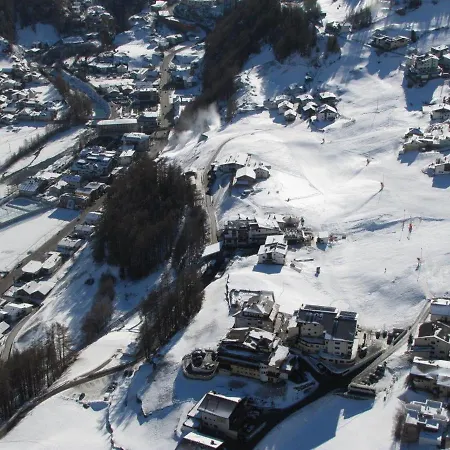 Bruno - In - Out Hotel Sölden