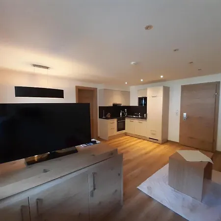 Bruno - In - Out Hotel 3*