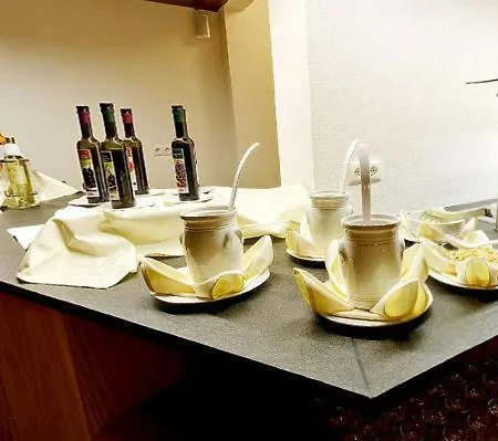 Hotel Bruno - In - Out Sölden