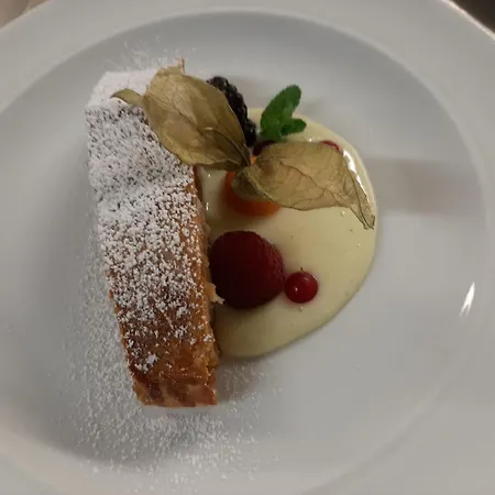 Bruno - In - Out Hotel 3*